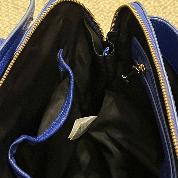 Isaac Mizrahi Royal Cobalt Blue Shoulder Bag - Picture 13 of 16